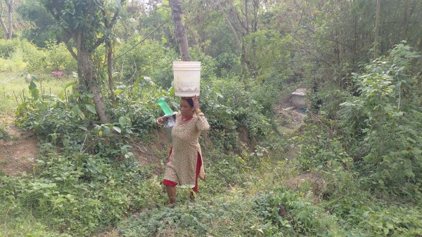 बागरमा खानेपानीको समस्या, आधा घण्टा हिँडेर मुहान पुग्नुपर्ने बाध्यता