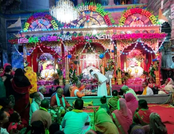 मिथिलाञ्चलमा आजदेखि झुल्नोत्सव शुरू       