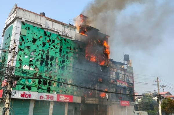 तीनकुने क्षेत्रमा कर्फ्यू आदेश जारी