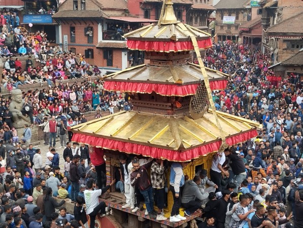 आलेख : जात्रामय भएको छ भक्तपुर, नौदिने बिस्काको महिमा के छ ?