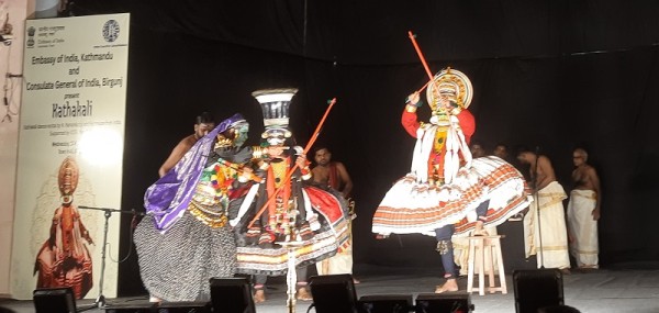 भारतीय स्वतन्त्रता दिवसको पूर्वसन्ध्यामा वीरगञ्जमा ‘कथाकली’ नृत्य     