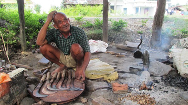 दलित समुदायलाई आरन चलाएर जीविका चलाउनै मुस्किल   