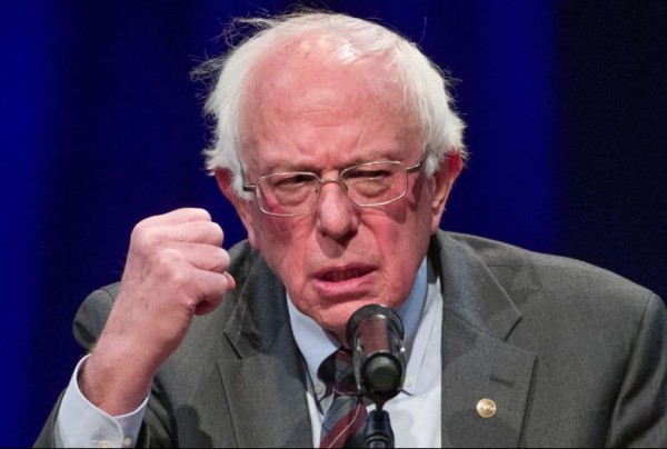 राष्ट्रपति ट्रम्पको ‘कुलीनतन्त्रविरुद्ध लड्ने’ अमेरिकी सिनेटर वर्नी स्यान्डर्सको घोषणा        