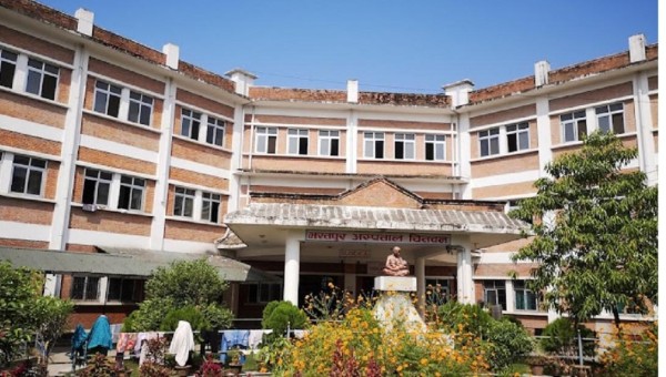 भरतपुर अस्पतालमा बिरामीको उच्च चाप    