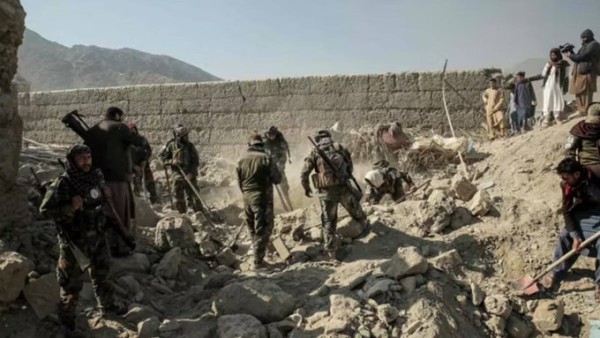 पाकिस्तान-अफगानिस्तानबीच ‘खुला युद्ध’ घोषणा