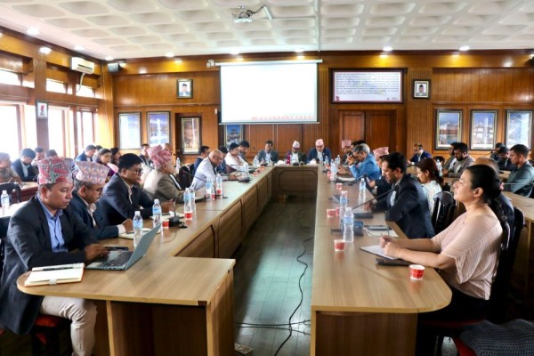 सुदूरपश्चिमको विकासमा लगानी गर्न आह्वान        