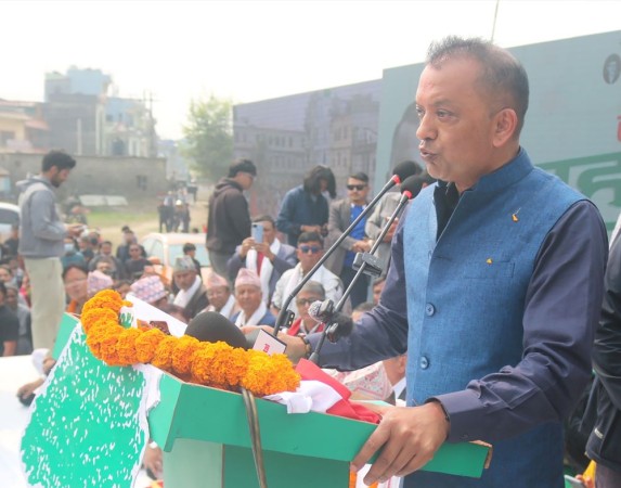 पार्टीका नेतासँग रिसाएका नवयुवाका कुरा गम्भीरतापूर्वक सुन्न कांग्रेस सभापति थापाको आग्रह