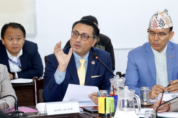 बजेटको सूचना चुहावट भएको प्रचारमा सत्यता छैनः अर्थमन्त्री वाग्ले   