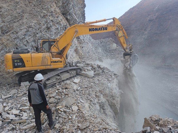 सेनाद्वारा ३२ वटा सडक आयोजना सम्पन्न, चौध सय किलोमिटर सडक निर्माण