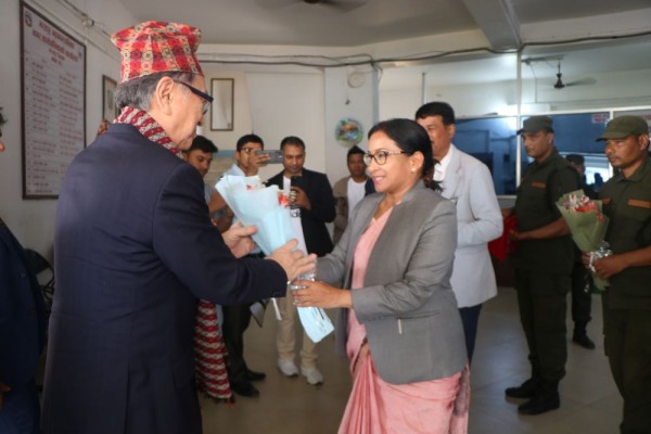 भरतपुरमा जापानको योकोसुका सिटीका प्रमुखसहितको टोली        