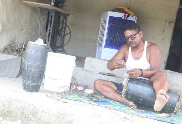 पुख्र्यौली पेसा सङ्कटमा परेपछि विकल्प खोज्दै बादी समुदाय 