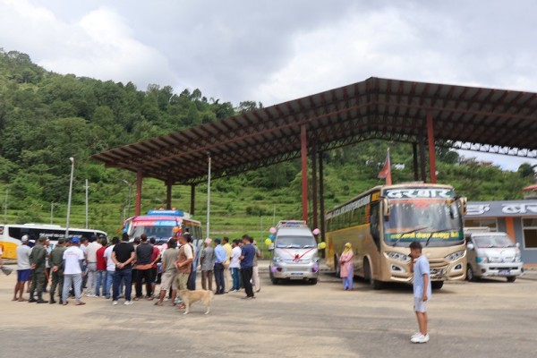 बस चल्न थालेपछि जग्गादाता खुसी   