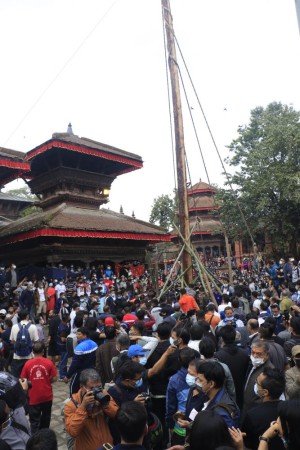 वसन्तपुर दरबार क्षेत्रमा इन्द्रध्वजोत्थान