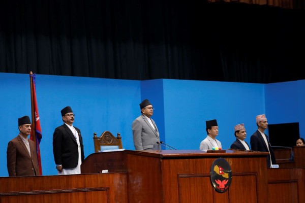 पूर्वविशिष्ट पदाधिकारीलाई आजीवन सुविधा दिने विषयप्रति सांसदहरुको असन्तुष्टि        