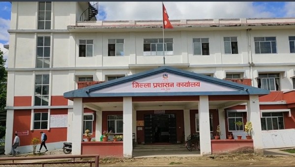 अत्यावश्यक कामबाहेक बाहिर ननिस्कन आग्रह   