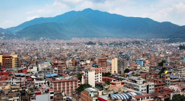 उपत्यकाको जनजीवन क्रमशः सामान्य बन्दै   