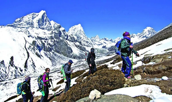 लेक लागेर एक वर्षमा २१ जनाको मृत्यु
