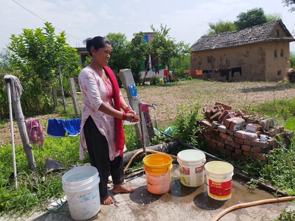 घरघरमा पानीका धारा पुर्‍याउँदै स्थानीय सरकार   