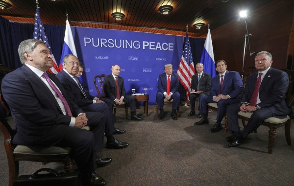 अमेरिका-रूस शिखर बैठक: वार्ता सकारात्मक, तर कुनै सम्झौता भएन   