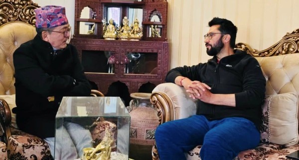 रास्वपा सभापति लामिछाने र राप्रपा अध्यक्ष लिङ्देनबीच भेटवार्ता