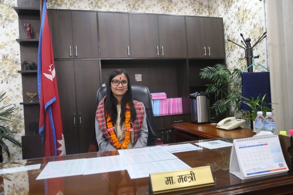 कानुन सुधारको जिम्मा अब सोविता गौतमको काँधमा (जीवनीसहित)