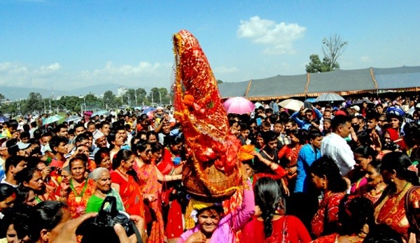 सामाजिक एकताको पर्व गौरा        