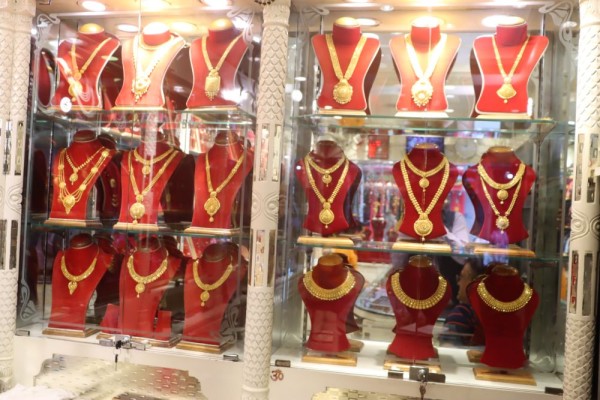 सुनचाँदीको मूल्य निरन्तर बढ्दो    