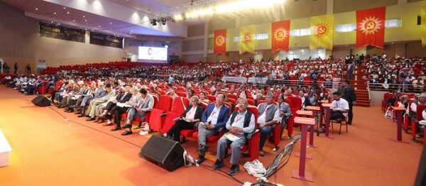 फरक मत भए समूहगत छलफलमा राख्न अध्यक्ष ओलीको आग्रह