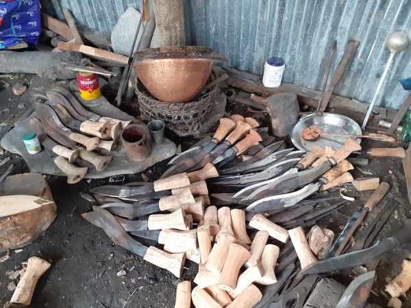   ‘भोजपुरे खुकुरी’ को माग उच्च : बनाउन कालीगढको चरम अभाव   