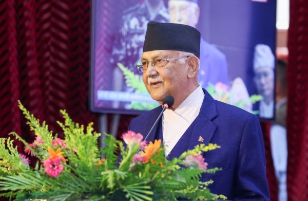 ढुक्क भएर लगानी गर्न प्रधानमन्त्रीको आग्रह        