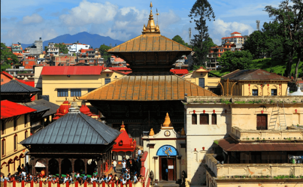 महाशिवरात्रिः पशुपति क्षेत्रमा साधुसन्त र भक्तजनको चहलपहल बढ्यो   