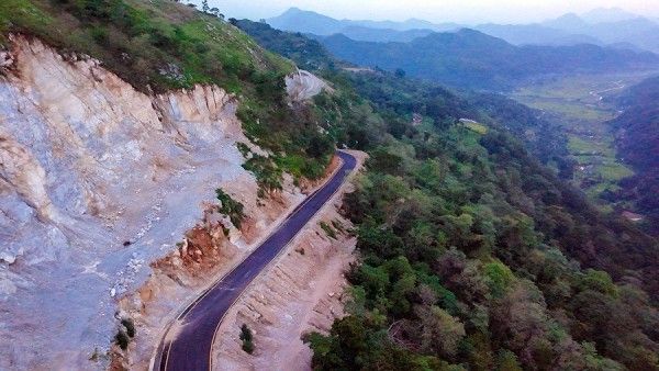 नौ किलोमिटर सडक कालोपत्र