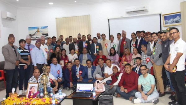 कतारमा कवि क्षेत्रीको एकल कविता वाचन