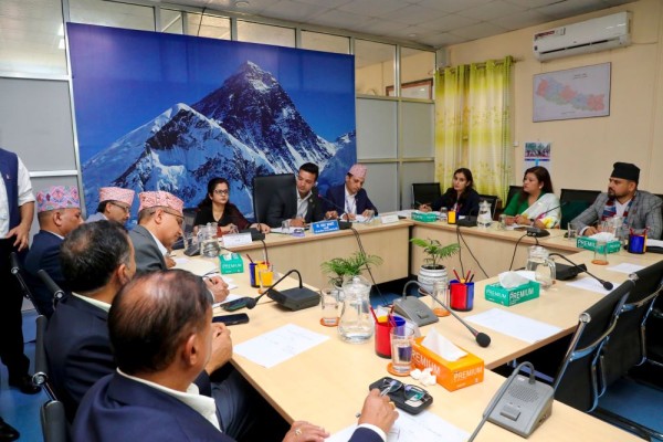 ग्यास अभाव तत्काल समाधान गर्न संसदीय समितिको निर्देशन