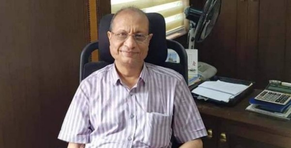 व्यवसायी अग्रवाल पक्राउ   