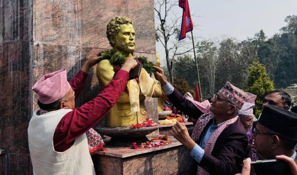 झापा विद्रोहका पाँच शहीदका सम्झनामा श्रद्धाञ्जलि सभा        