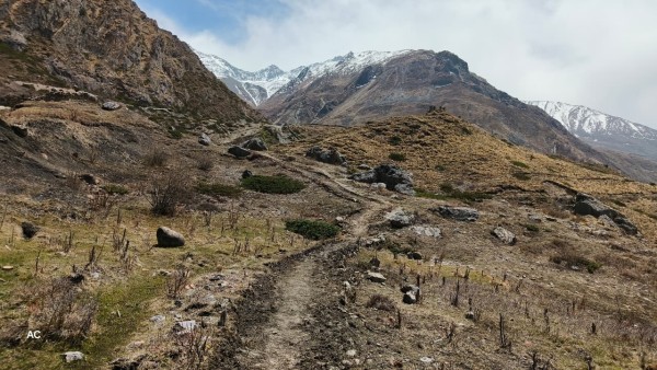 मुस्ताङका पर्यटकीय पदमार्ग स्तरोन्नति गरिँदै   