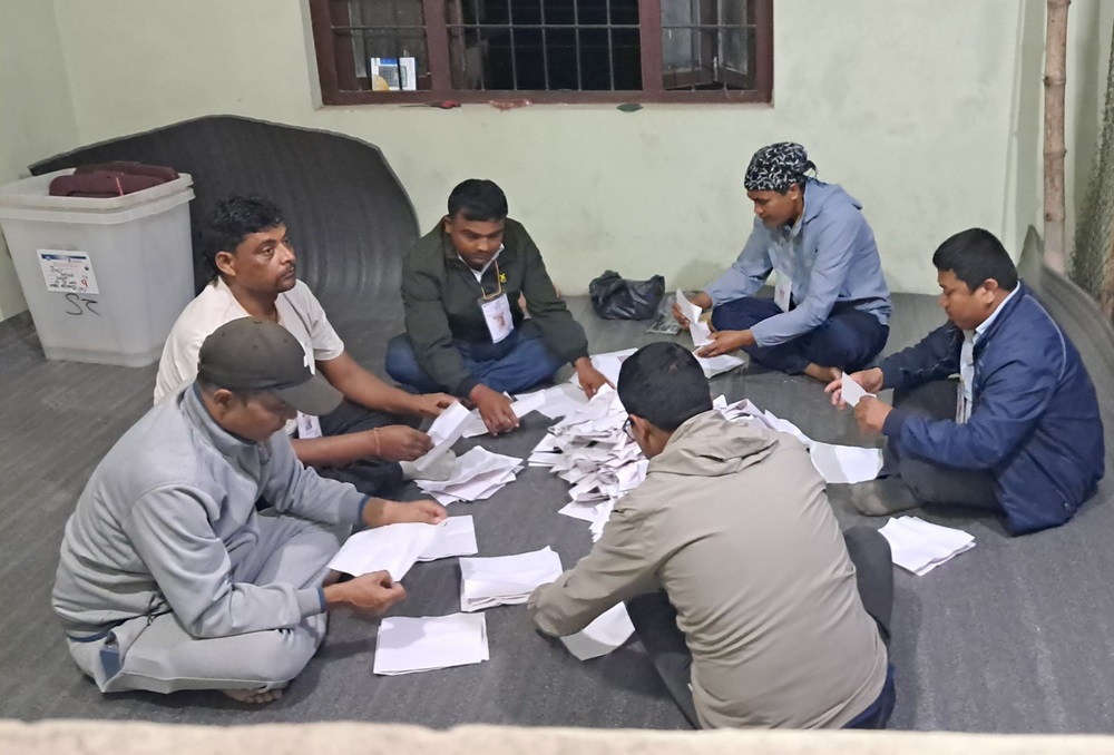 देशका विभिन्न स्थानमा मतगणना सुरु, अधिकांश स्थानमा रास्वपाको अग्रता