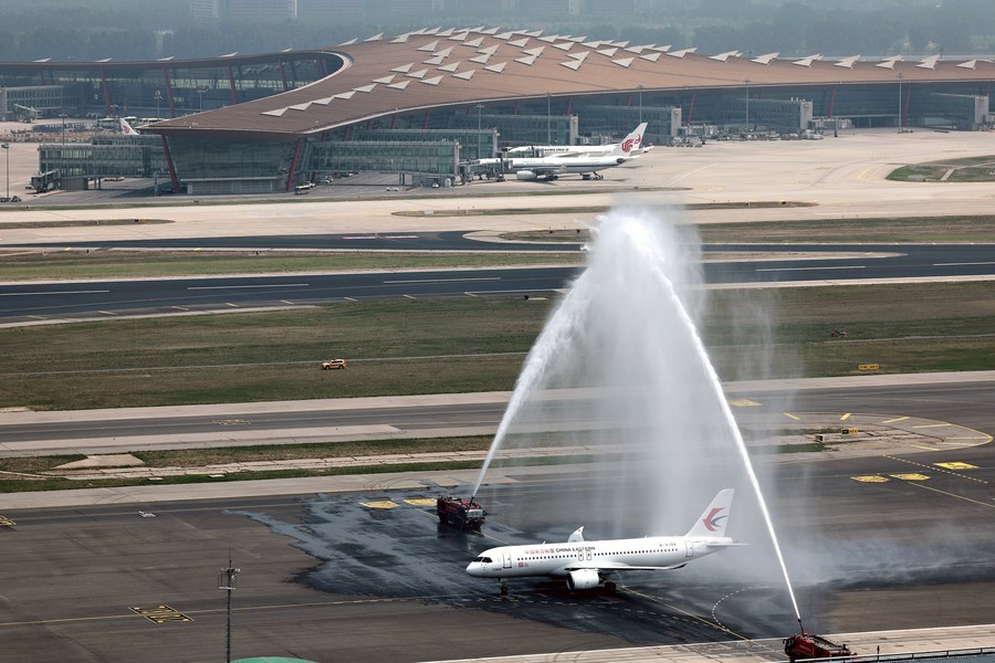 C919_31685352585.jpg