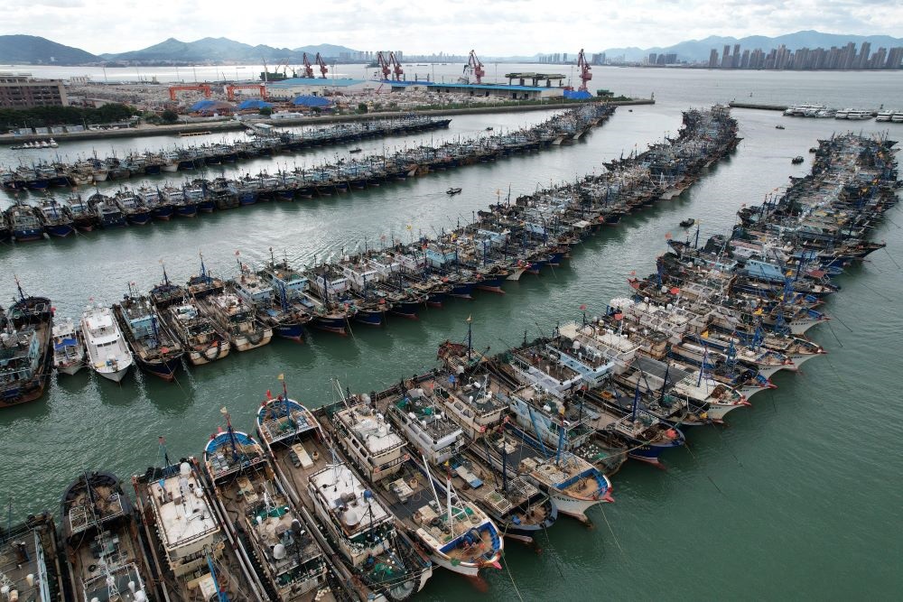 सुपर टाइफुन रागासा नजिकिँदा चीनका १० वटा शहरमा विद्यालय-व्यवसाय बन्द        