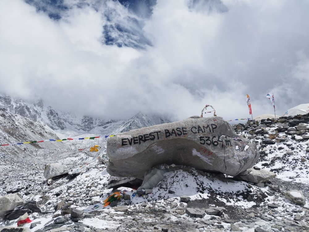 हिमाल आरोहणप्रति बढ्दो विदेशीको मोह        
