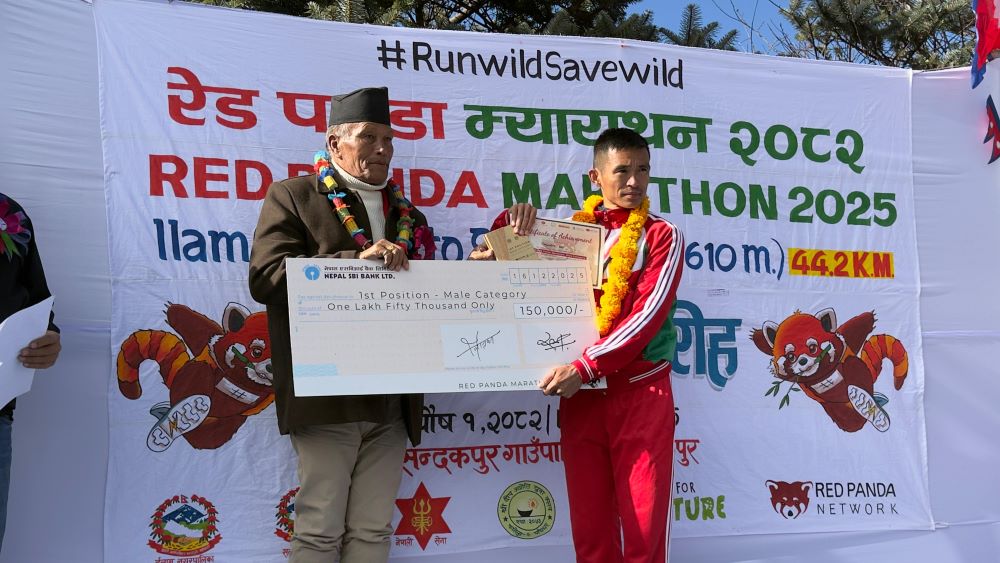 रेडपाण्डा म्याराथन : पुरुषतर्फ गजेन्द्र र महिलातर्फ निर्मलालाई उपाधि    