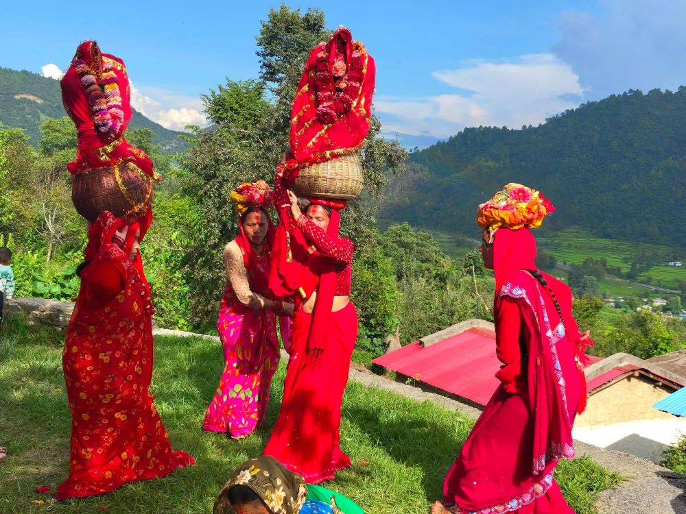 सुदूरपश्चिममा गौरा पर्व शुरू, घरघरमा बिरुडा भिजाइँदै