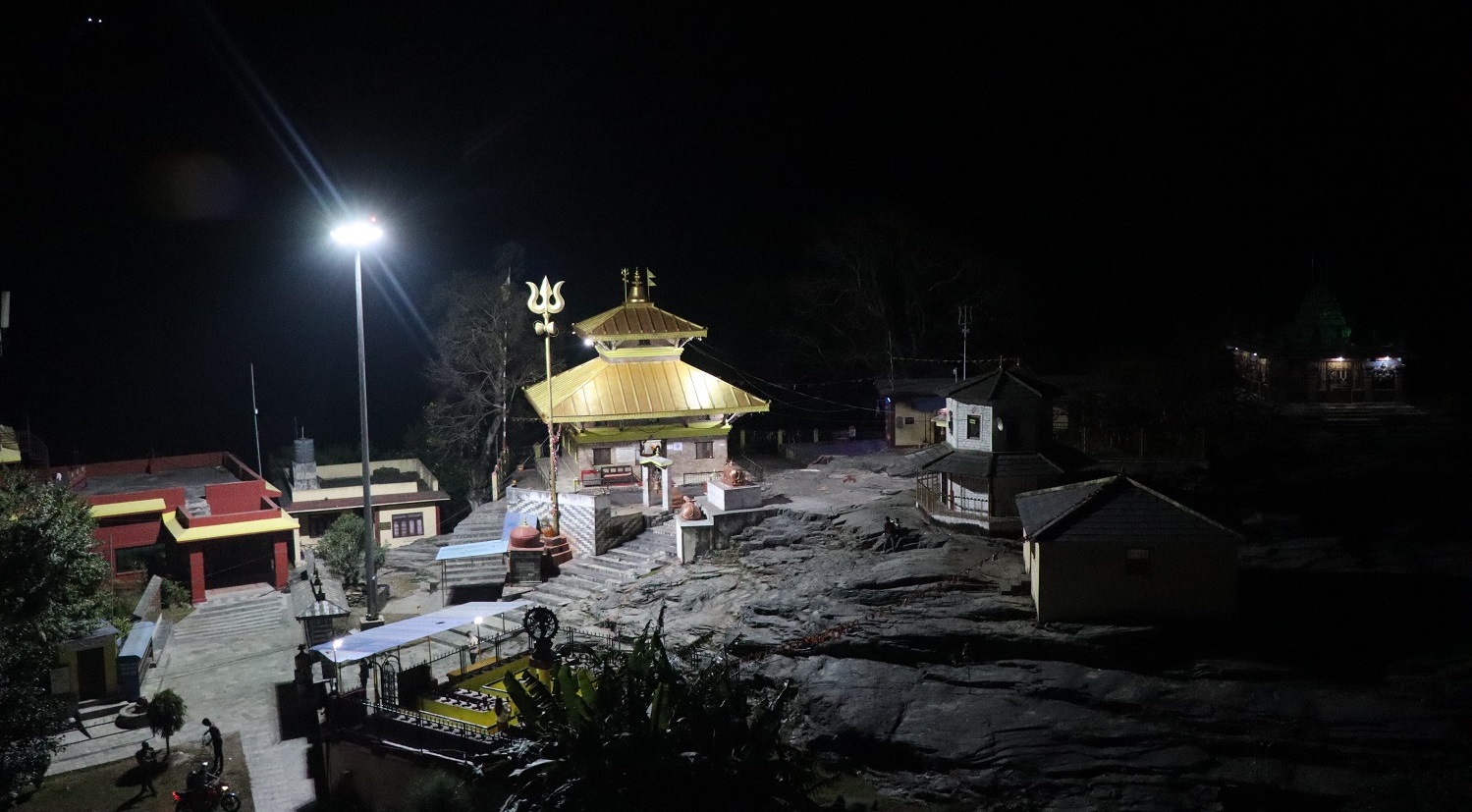 भेटी परिचालन गरेर गलेश्वरलाई उज्यालो बनाइयो   