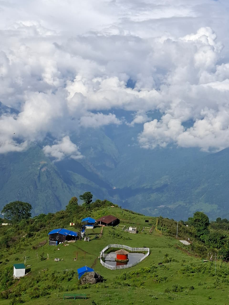 इतिहासलाई पर्यटनसँग जोड्दै लमजुङको हरसिङडाँडा   