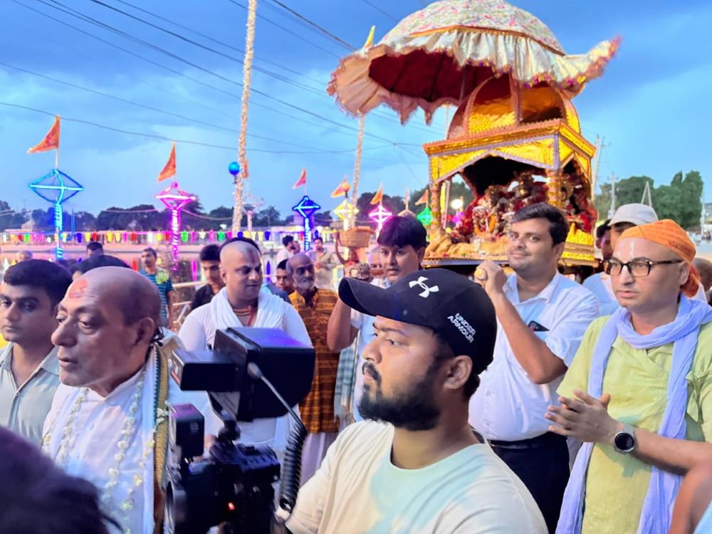 झुलनोत्सवले उमङ्गीत मिथिला        