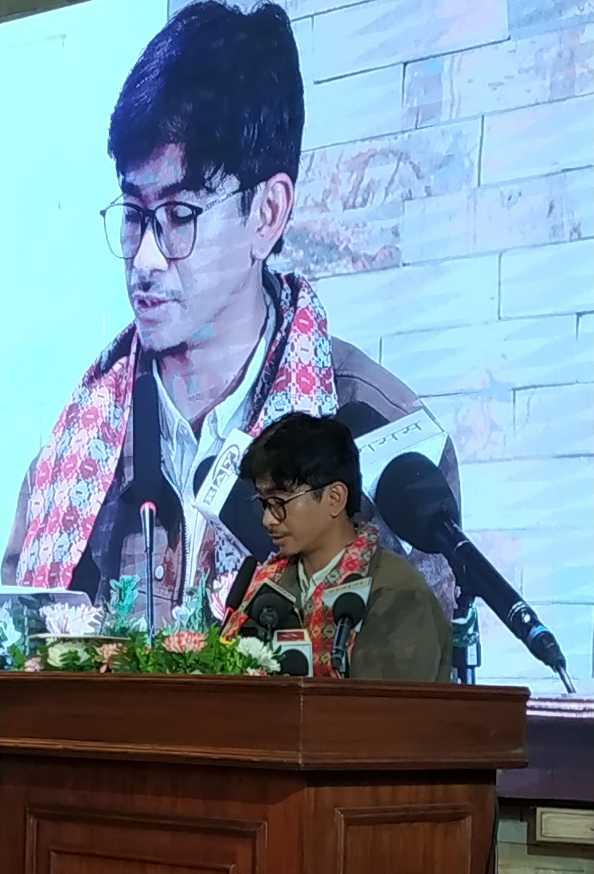 नेपाल-चीनबीचको साँस्कृतिक सम्ब्न्ध महत्वपूर्ण : कलाकार गुरुङ