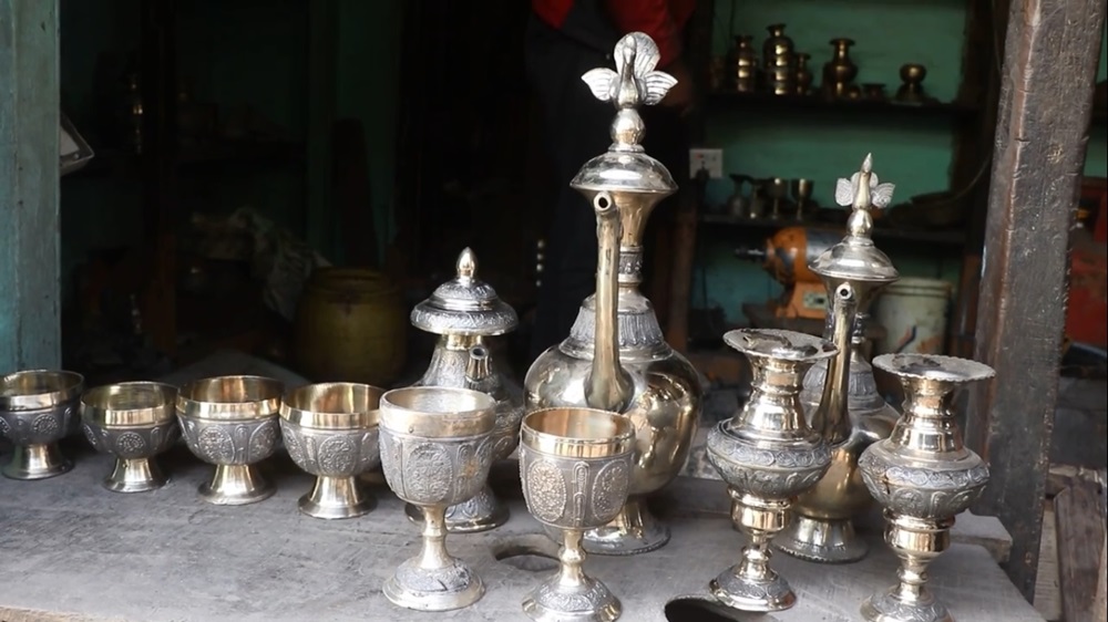 कोइलाको अभावले टक्सारको परम्परागत धातु उद्योग सङ्कटमा