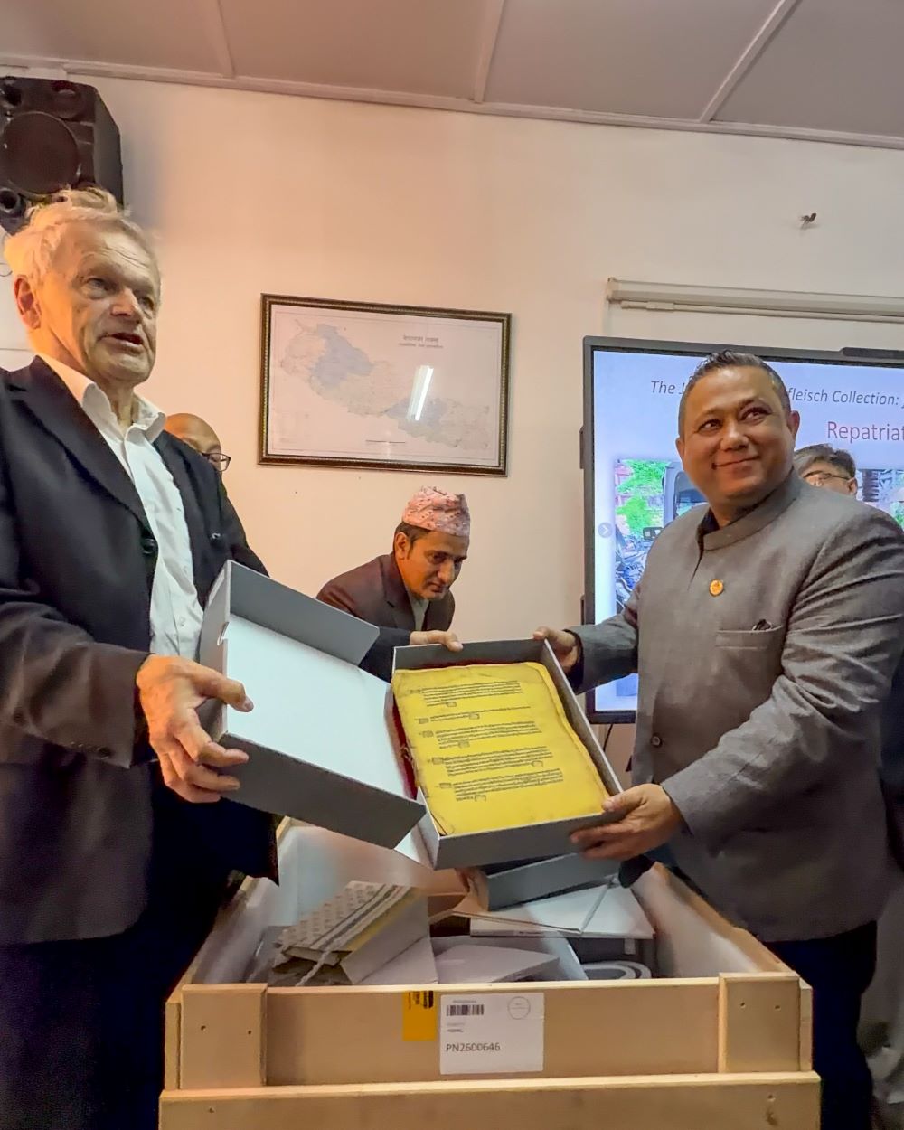 जर्मनीबाट ८ सयभन्दा बढी ऐतिहासिक नेपाली दस्तावेज फिर्ता