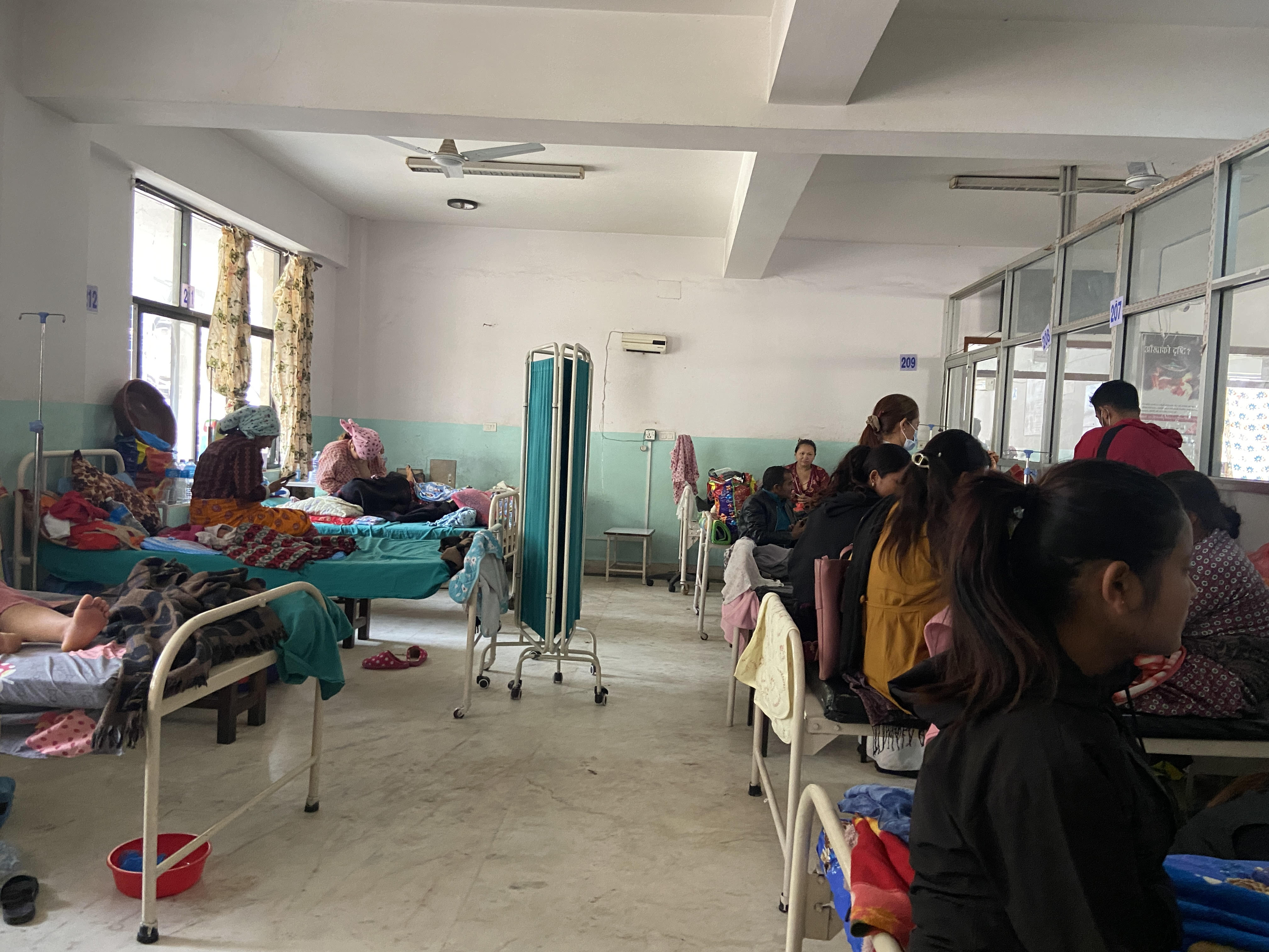 गर्भवती, प्रसव र सुत्केरीलाई घरदेखि अस्पतालसम्मै छ हिंसा        